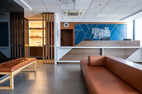 Holiday Inn Express Mexico City Satelite by IHG