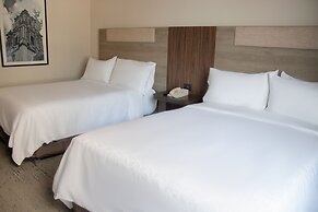 Holiday Inn Express Mexico City Satelite by IHG