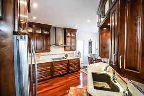 Graystone Bed and Breakfast