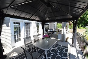 Graystone Bed and Breakfast