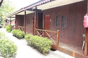 Purnama Beach Resort