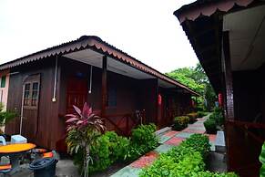 Purnama Beach Resort