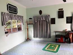 Purnama Beach Resort