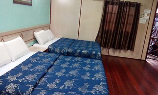 Purnama Beach Resort