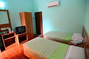 Purnama Beach Resort