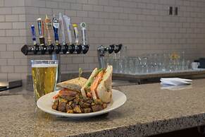 Holiday Inn Bismarck by IHG