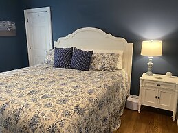 3 Waves Bed & Breakfast