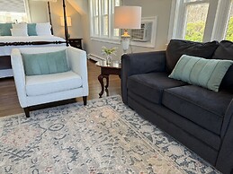 3 Waves Bed & Breakfast