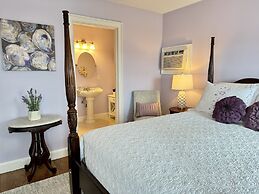 3 Waves Bed & Breakfast