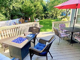 3 Waves Bed & Breakfast