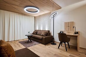 VALARA Alpine Art Hotel