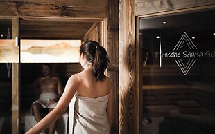 VALARA Alpine Art Hotel