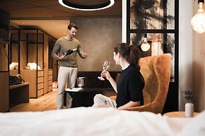 VALARA Alpine Art Hotel