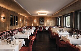 VALARA Alpine Art Hotel