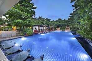 Mayfair Palm Beach Resort