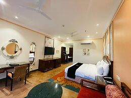 Mayfair Palm Beach Resort