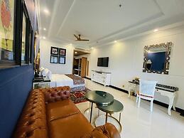 Mayfair Palm Beach Resort