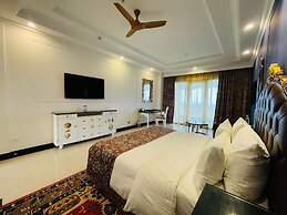 Mayfair Palm Beach Resort