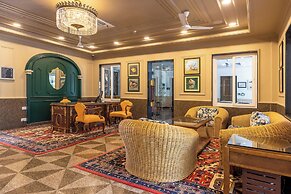 Mayfair Palm Beach Resort