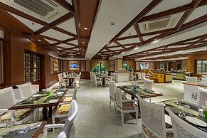 Mayfair Palm Beach Resort