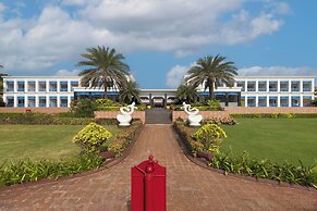 Mayfair Palm Beach Resort