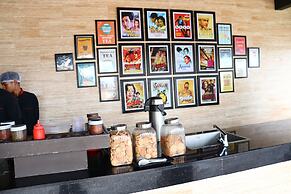 Mayfair Palm Beach Resort