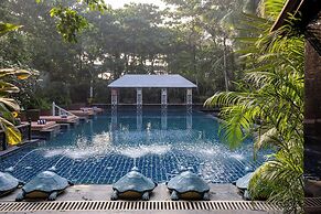Mayfair Palm Beach Resort