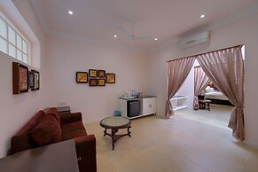 Mayfair Palm Beach Resort