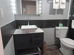 Marshall Lodge By OYO Hwy 65