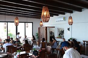 Hotel Barra de Navidad