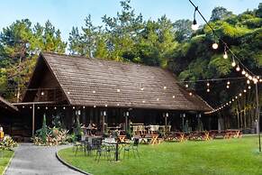Green Forest Resort & Wedding Bandung