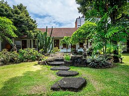 Inna Bali Heritage Hotel