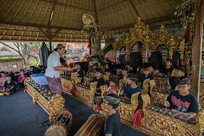 Inna Bali Heritage Hotel