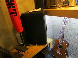 Inno Hostel & Pub Lounge Hongdae