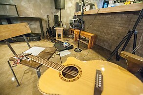 Inno Hostel & Pub Lounge Hongdae