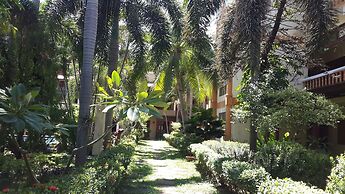 Rattana Guesthouse & Bungalow