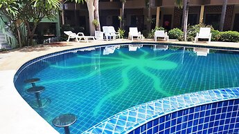 Rattana Guesthouse & Bungalow