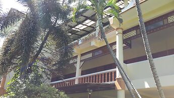 Rattana Guesthouse & Bungalow