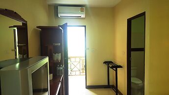 Rattana Guesthouse & Bungalow