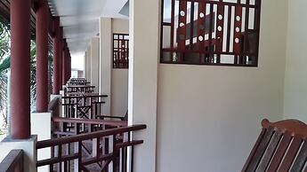 Rattana Guesthouse & Bungalow