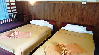 Rattana Guesthouse & Bungalow