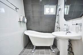 Ekonomy Hotel Incheon