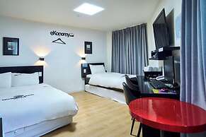 Ekonomy Hotel Incheon
