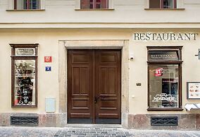 4 Arts Apartments by Adrez Living