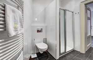 4 Arts Apartments by Adrez Living