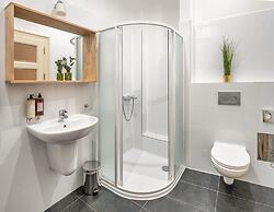 4 Arts Apartments by Adrez Living