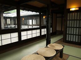 Okada Ryokan Warakutei