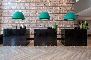 Sandman Hotel Oakville