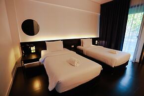 BED Phrasingh Hotel - Adults Only