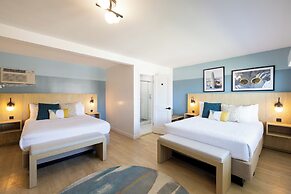 The Tides Oceanview Inn and Cottages